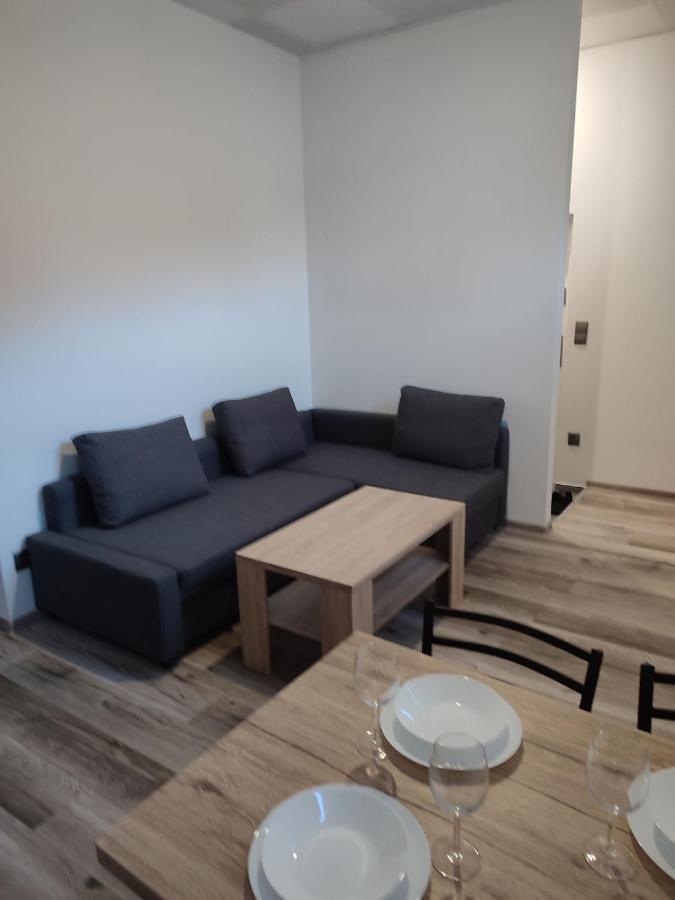 Szare Miraze Apartment